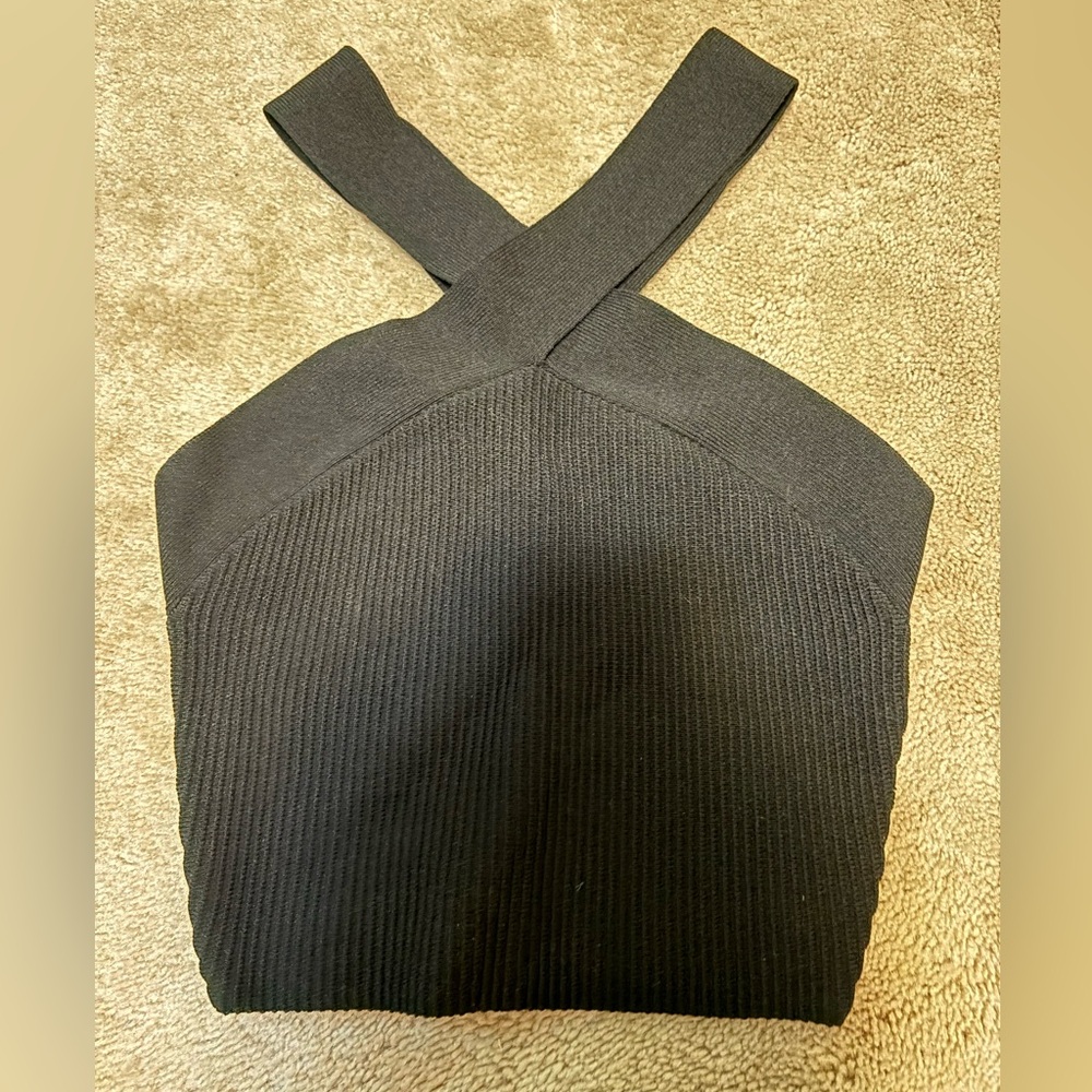 Aritzia black babaton high cross neck crop top in size 2xs